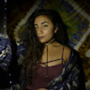 Meet your Posher, Hayley